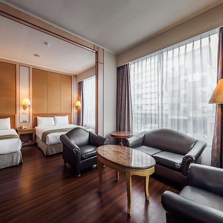 Da Shih Hotel Хуалянь Екстер'єр фото